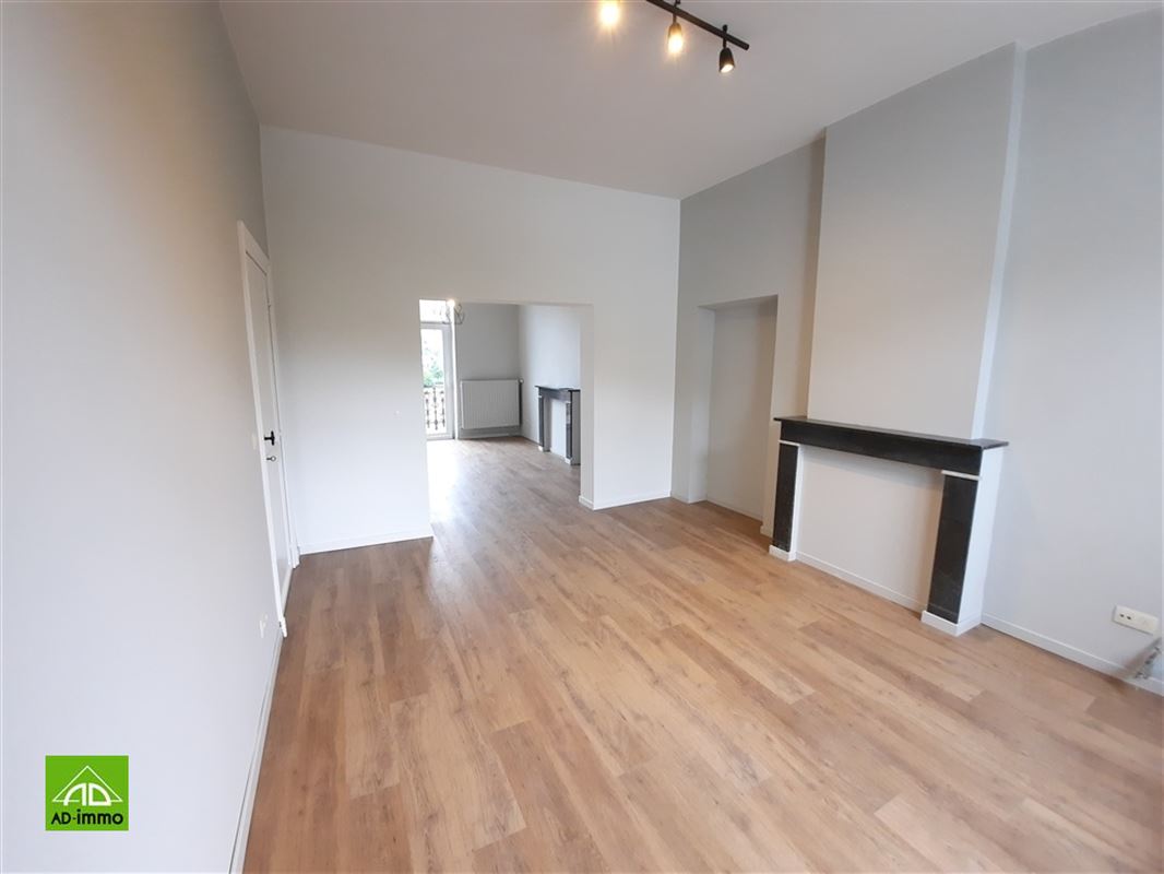 Image 1 : appartement à 5100 WÉPION (Belgique) - Prix 850 €
