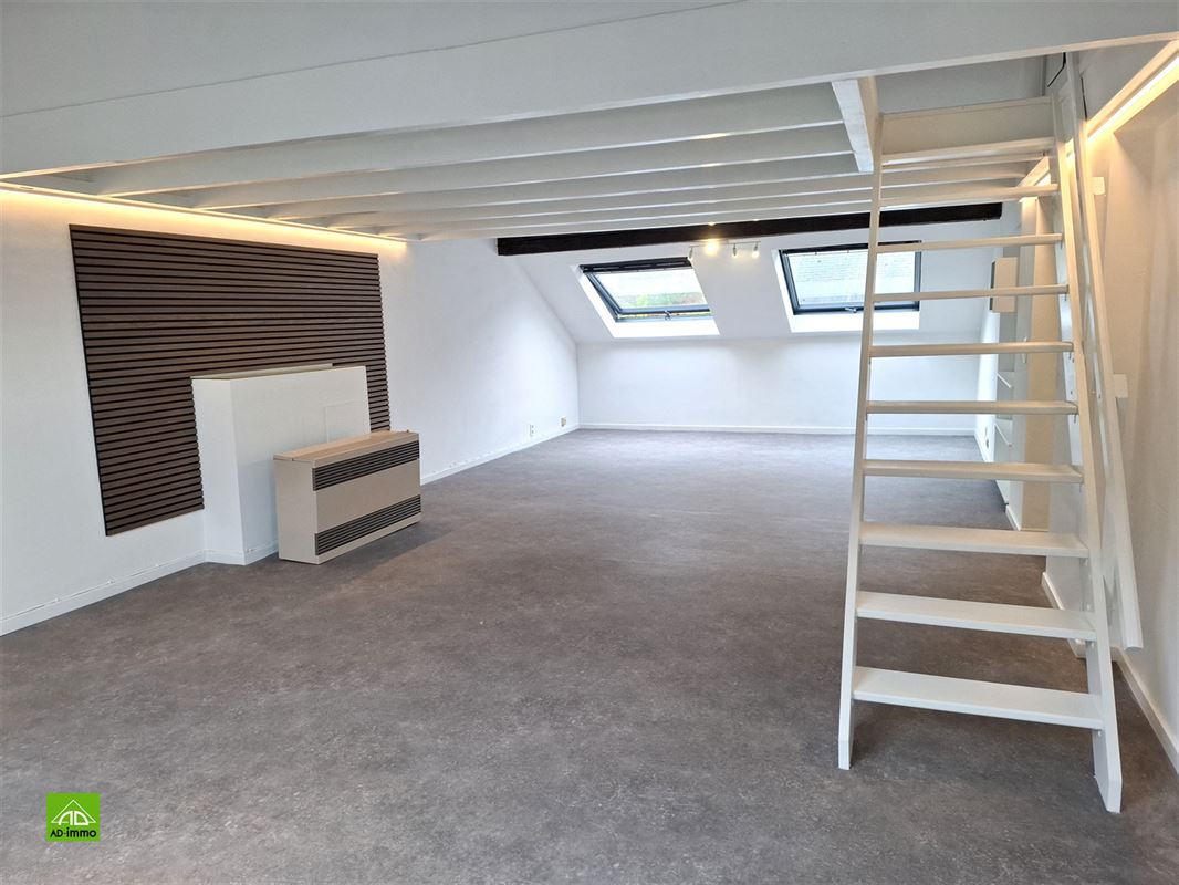 Image 2 : appartement à 5000 NAMUR (Belgique) - Prix 750 €
