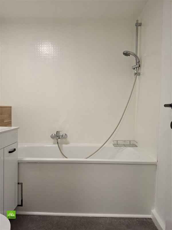 Image 12 : appartement à 5000 NAMUR (Belgique) - Prix 750 €