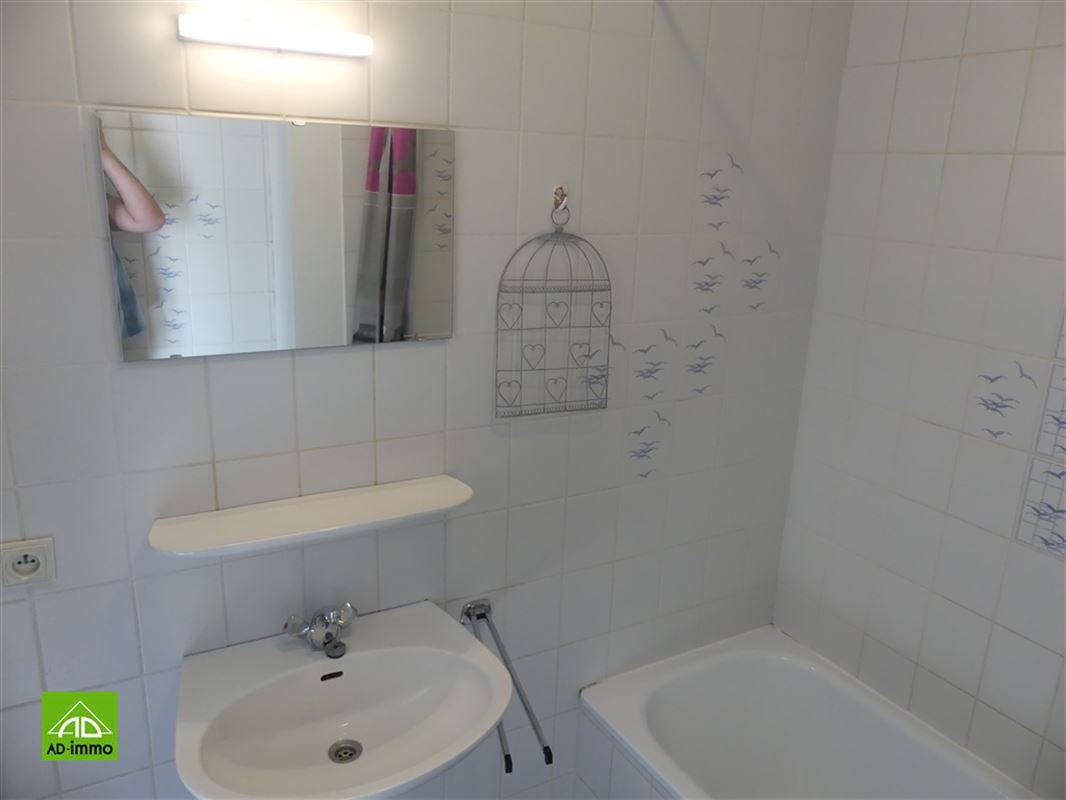 Image 9 : studio à 5081 JAMBES (Belgique) - Prix 490 €
