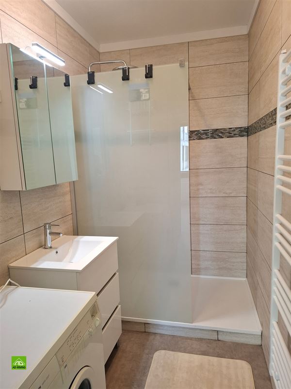 Image 10 : appartement à 5000 NAMUR (Belgique) - Prix 380 €