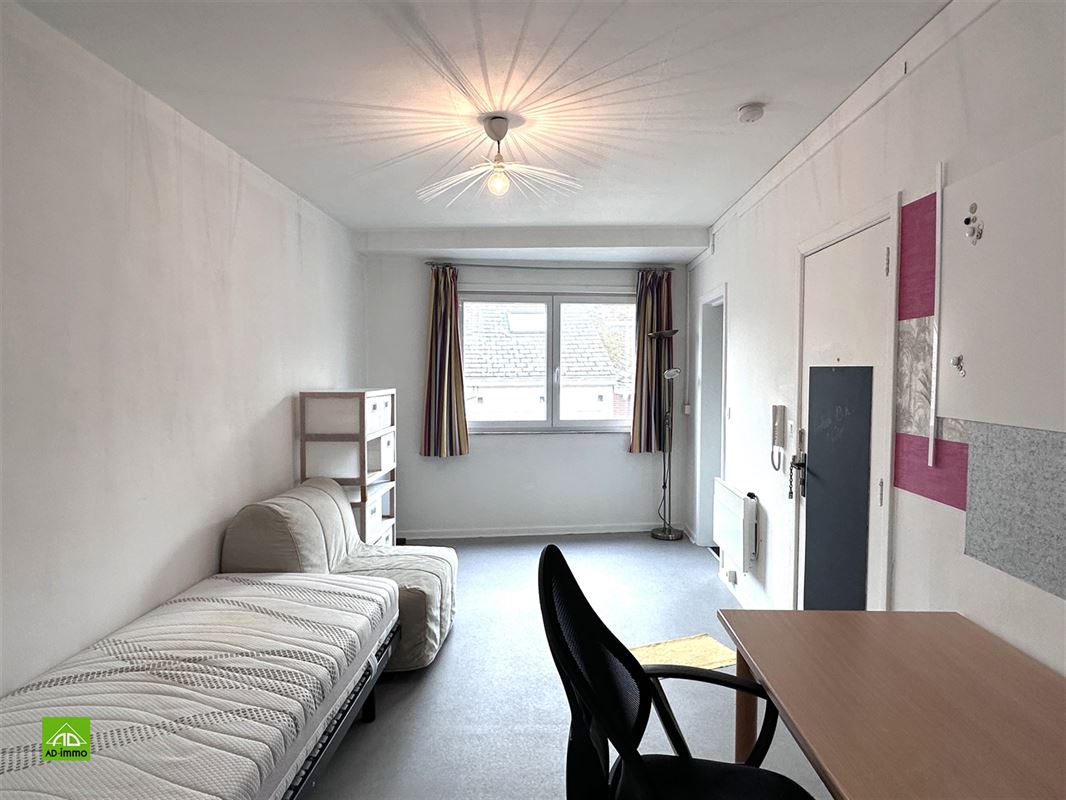 Image 2 : studio à 5000 NAMUR (Belgique) - Prix 500 €