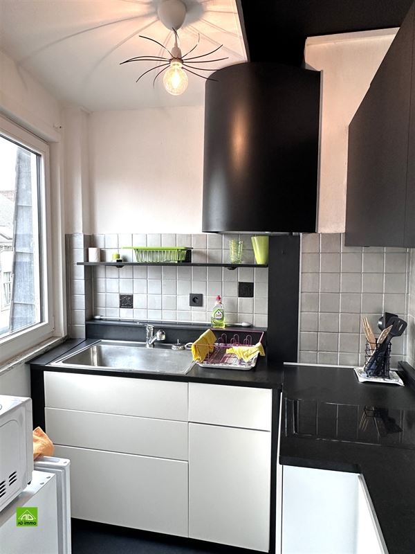 Image 4 : studio à 5000 NAMUR (Belgique) - Prix 500 €