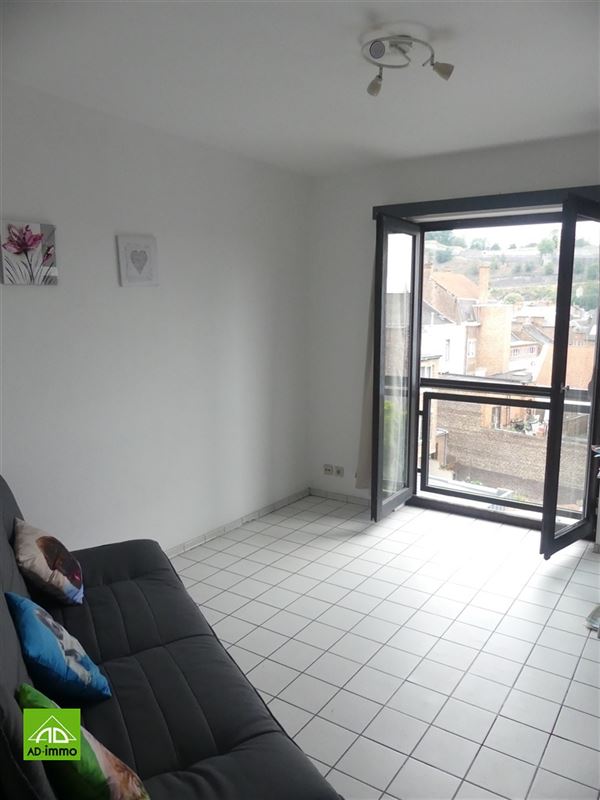 Image 4 : studio à 5081 JAMBES (Belgique) - Prix 490 €