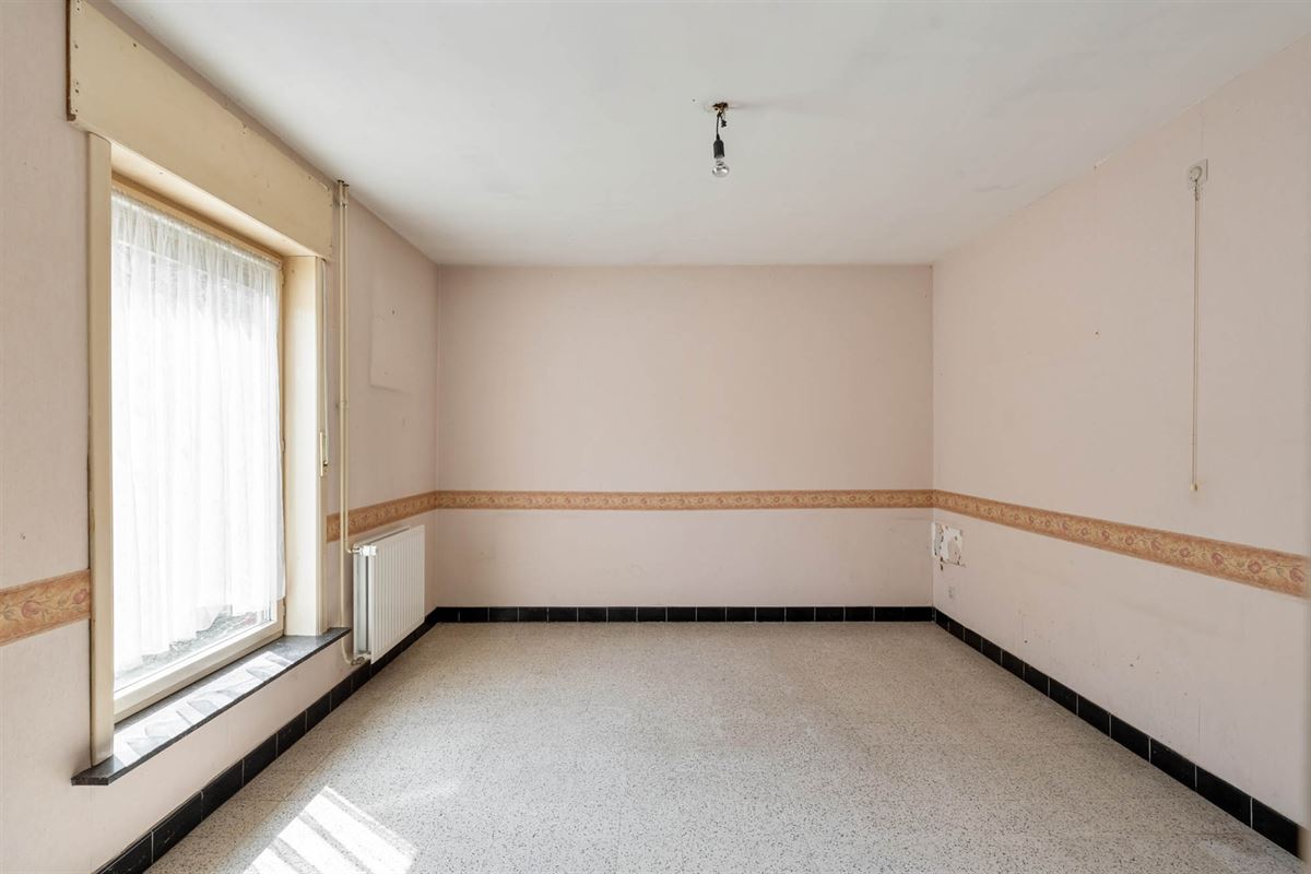 Huis halfopen bebouwing 