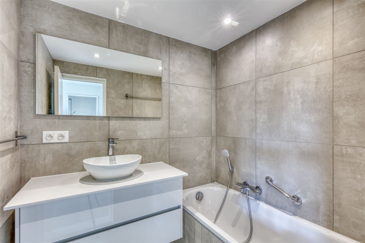 Image 4 : Appartement à 4000 LIÈGE (Belgique) - Prix 1.100 €
