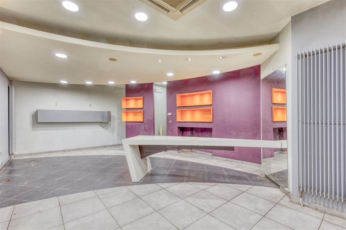 Image 8 : Commerce à 4000 LIÈGE (Belgique) - Prix 750 €