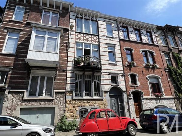 VENNES : Appartement 1 chambre avec terrasse et j