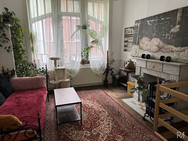 VENNES : Appartement 1 chambre avec terrasse et j