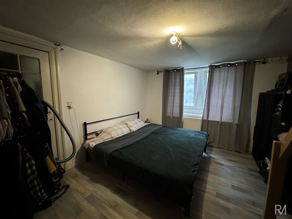VENNES : Appartement 1 chambre avec terrasse et j