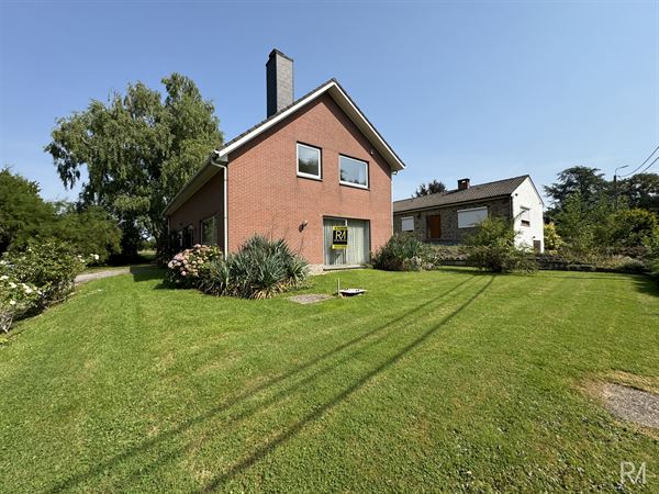 Villa 4 facades à Plainevaux