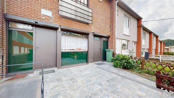 Maison 2 chambres à râfraichir/jardin/terrasse 