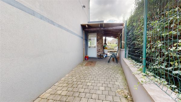 Maison 3 façades 3 ch à Grâce-Hollogne