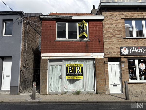 Maison de commerce à rénover 