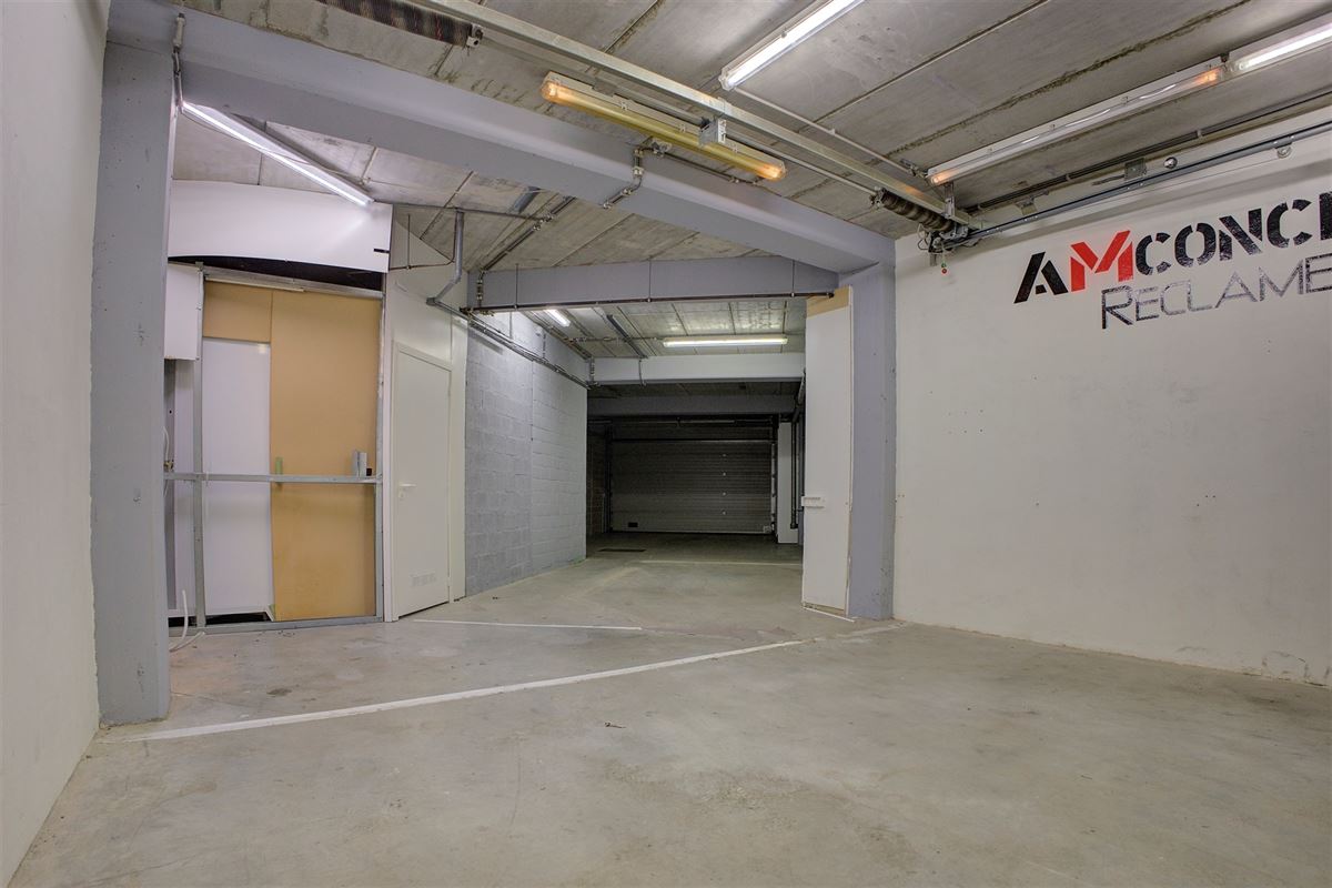 Kantoorgebouw / conversie tot appartementen mogelijk