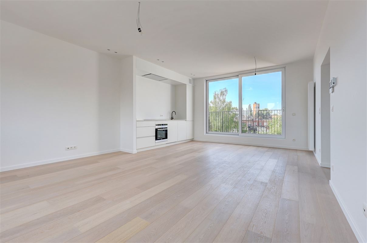 Lichtrijk appartement met terras in centrum Lier