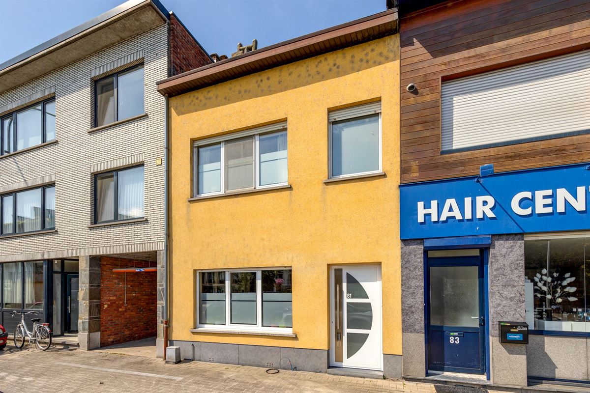 Gezinswoning met vier slaapkamers en tuin