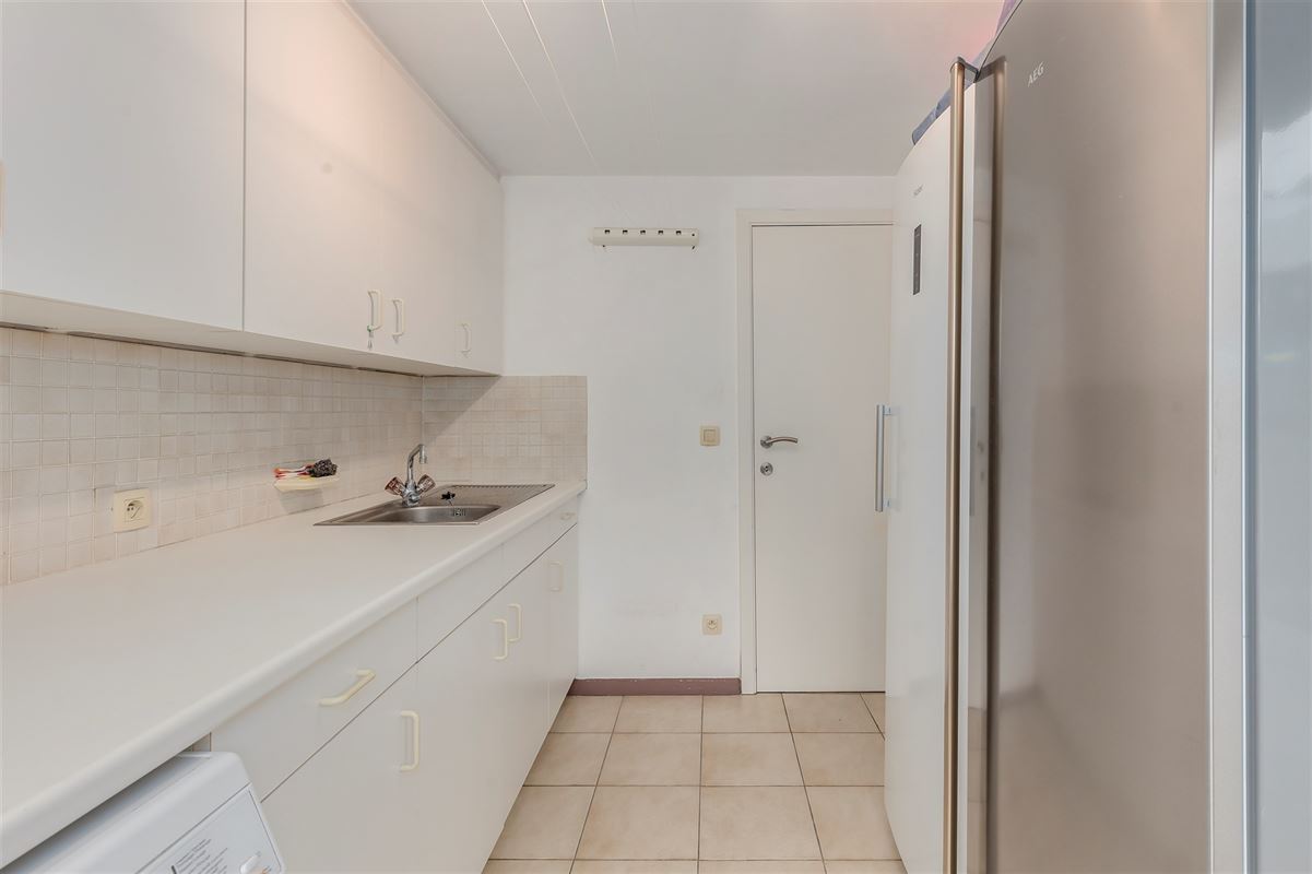 Ruime woning met 4 slpk, W-tuin en garage