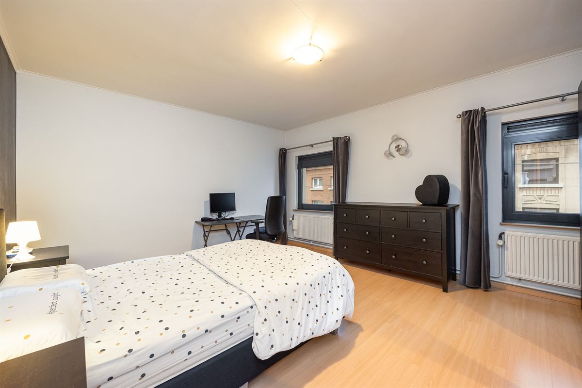 Woning met drie slaapkamers, tuin en garage