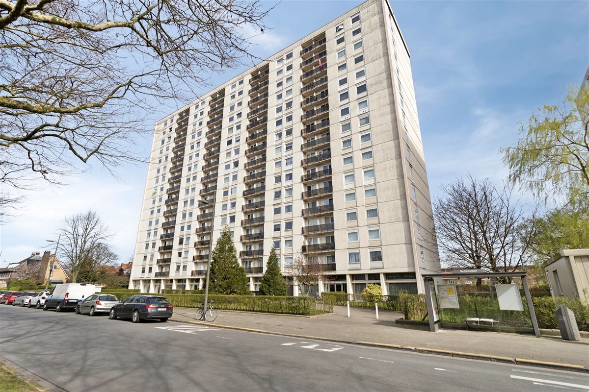 appartement met prachtig uitzicht op de skyline van Antwerpen 