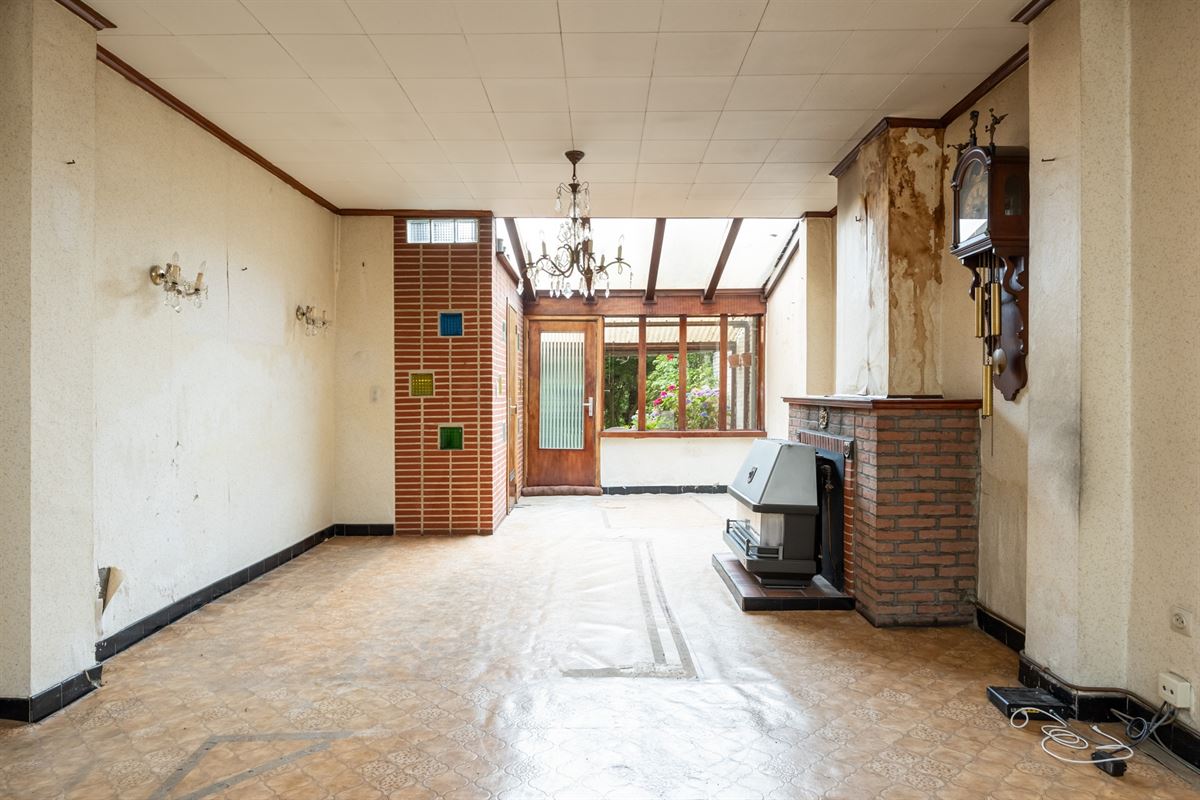 Te renoveren woning met tuin op toplocatie in Mechelen