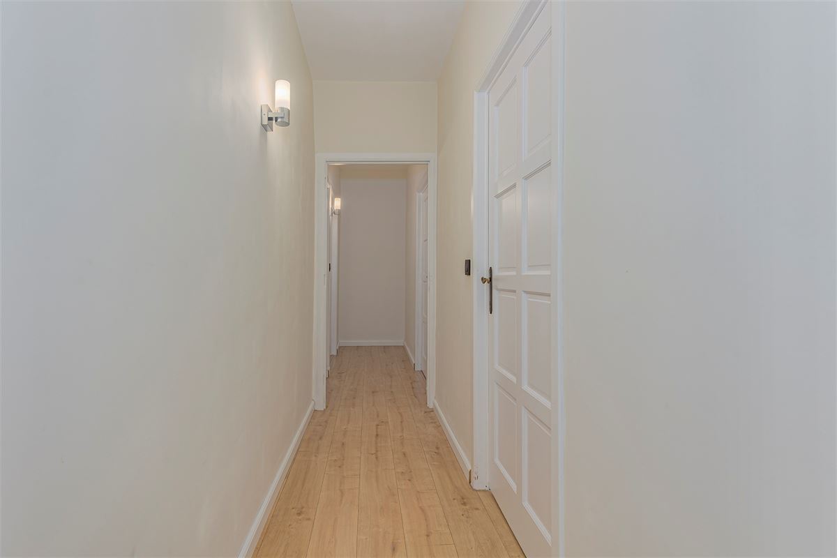 Prachtig hoekappartement met 4 slpk te koop in Deurne!