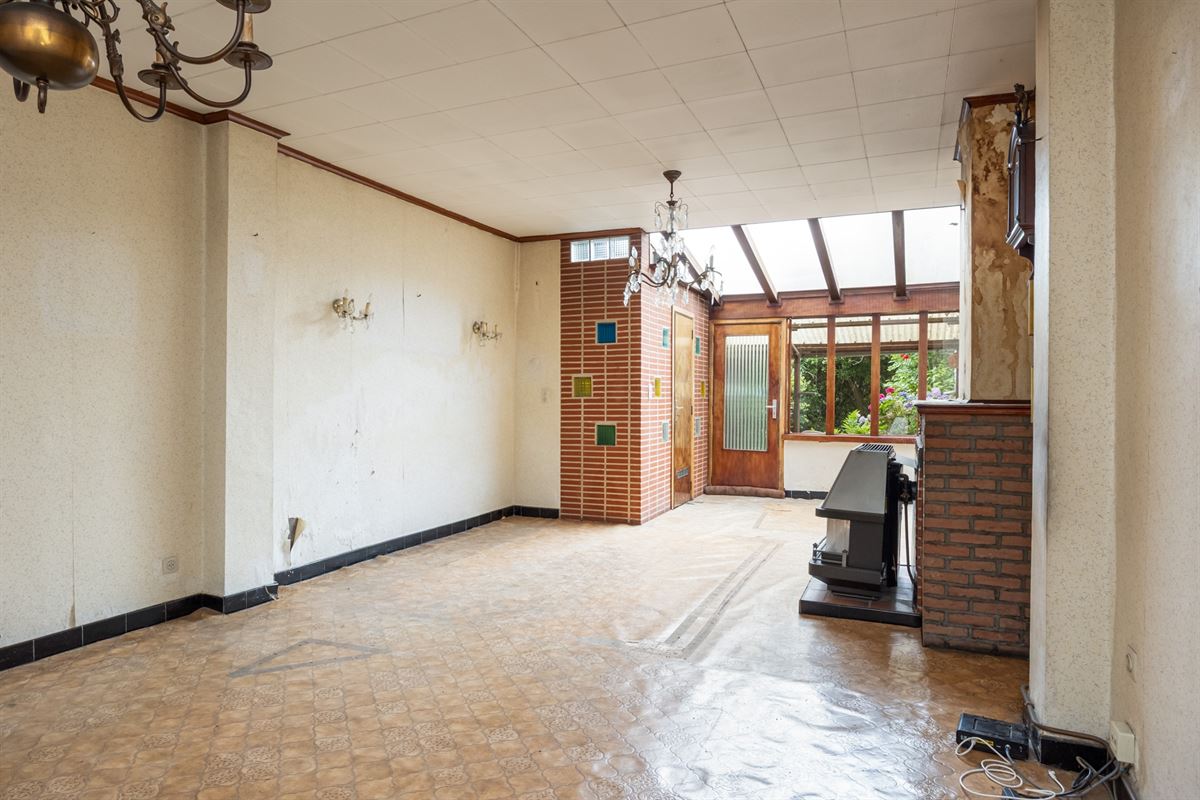 Te renoveren woning met tuin op toplocatie in Mechelen