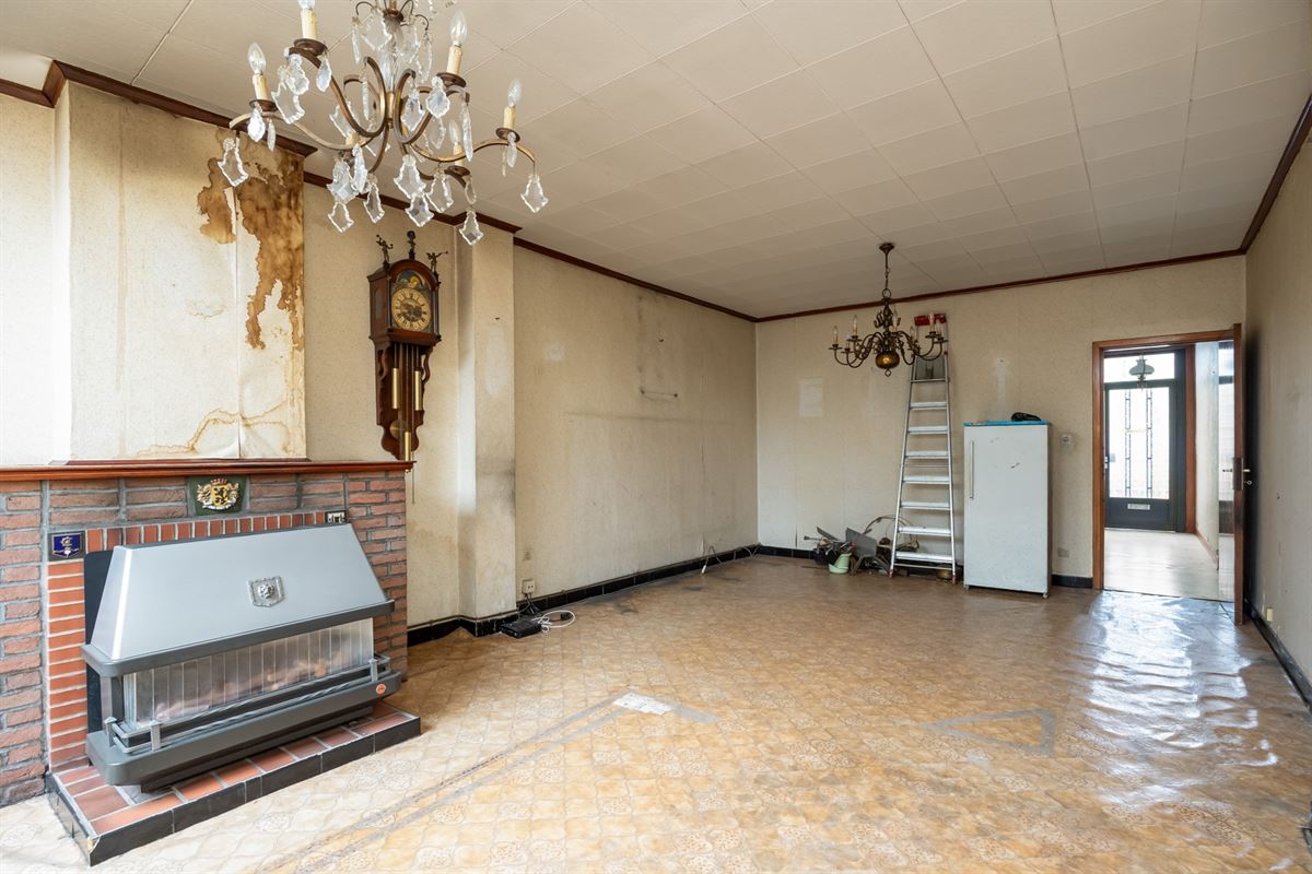 Te renoveren woning met tuin op toplocatie in Mechelen