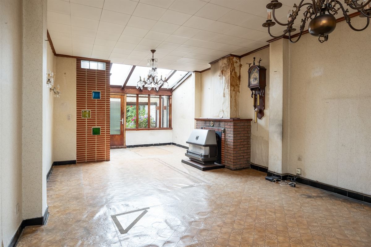 Te renoveren woning met tuin op toplocatie in Mechelen