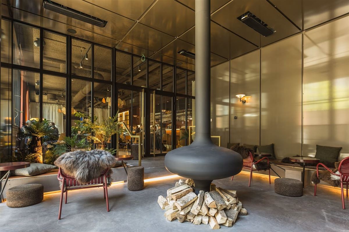 Gemeubileerde deluxe room bij YUST in Antwerpen Berchem