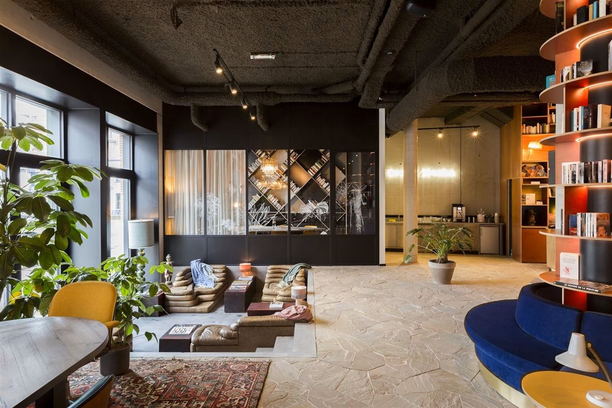 Gemeubileerde deluxe room bij YUST in Antwerpen Berchem