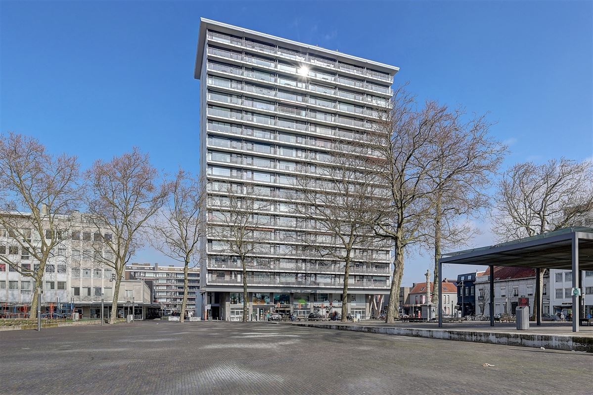 Gemeubeld appartement met 2 slaapkamers en garagebox in Wilrijk