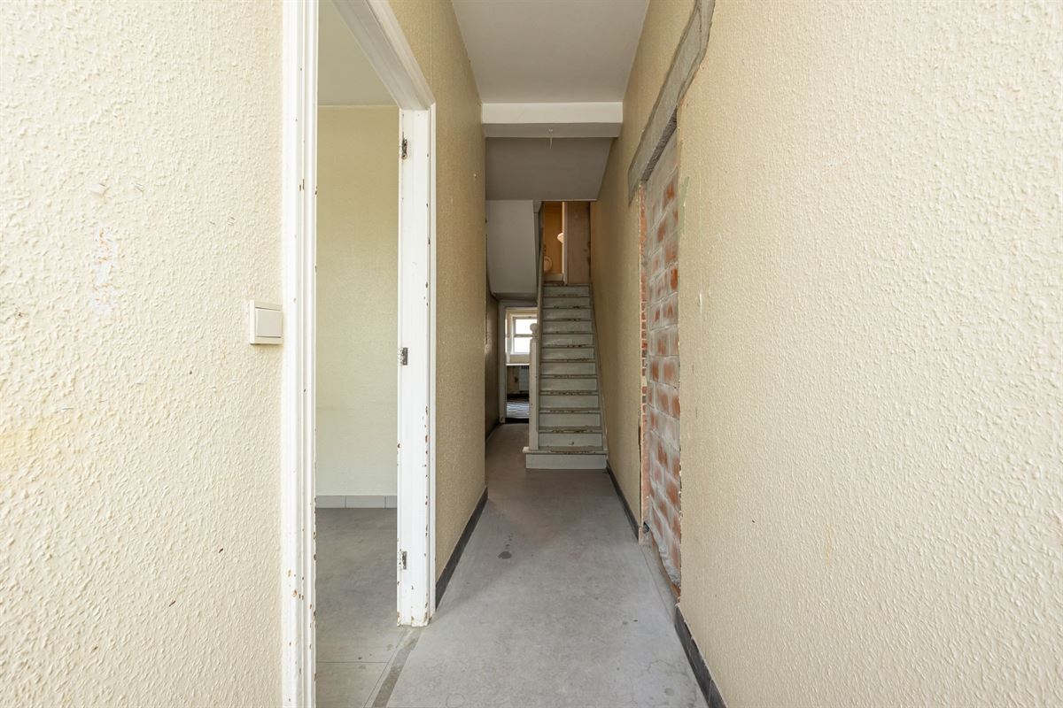 Te renoveren woning met tuin in Heist-op-den-Berg