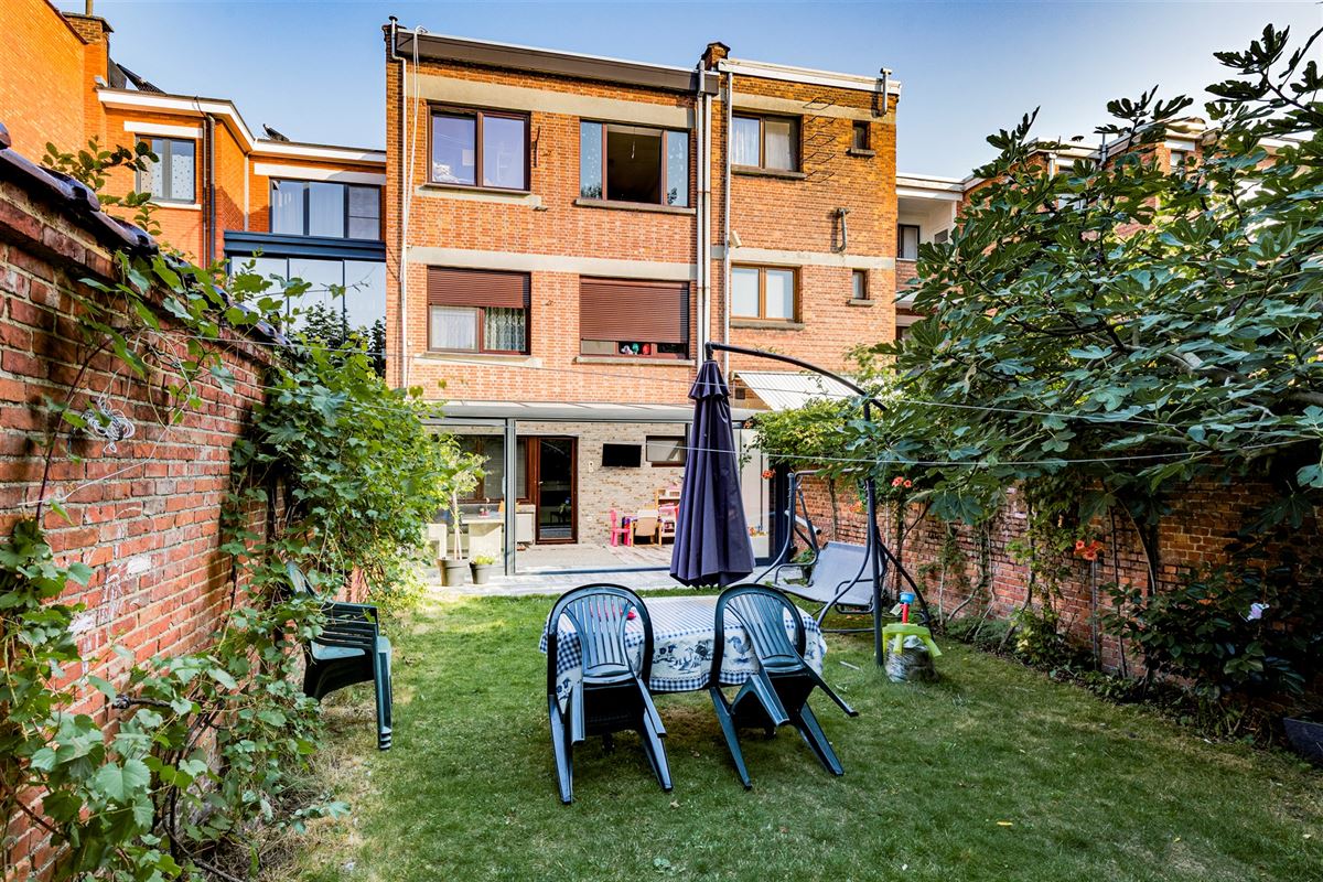 Opbrengsteigendom bestaande uit 2 appartementen te Antwerpen/Wilrijk