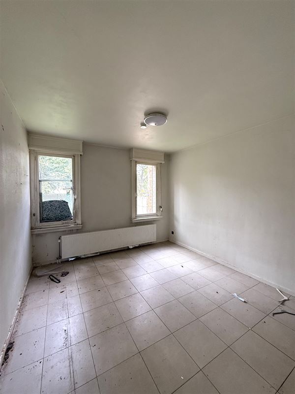 Opbrengsteigendom met 3 appartementen centrum Mortsel