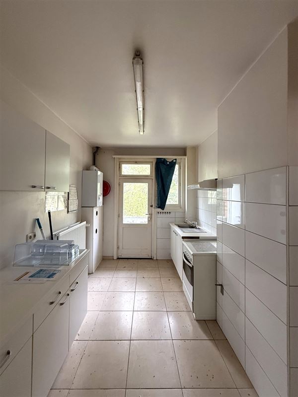 Opbrengsteigendom met 3 appartementen centrum Mortsel