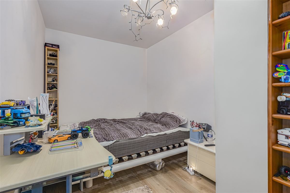 Opbrengsteigendom: twee verhuurde appartementen