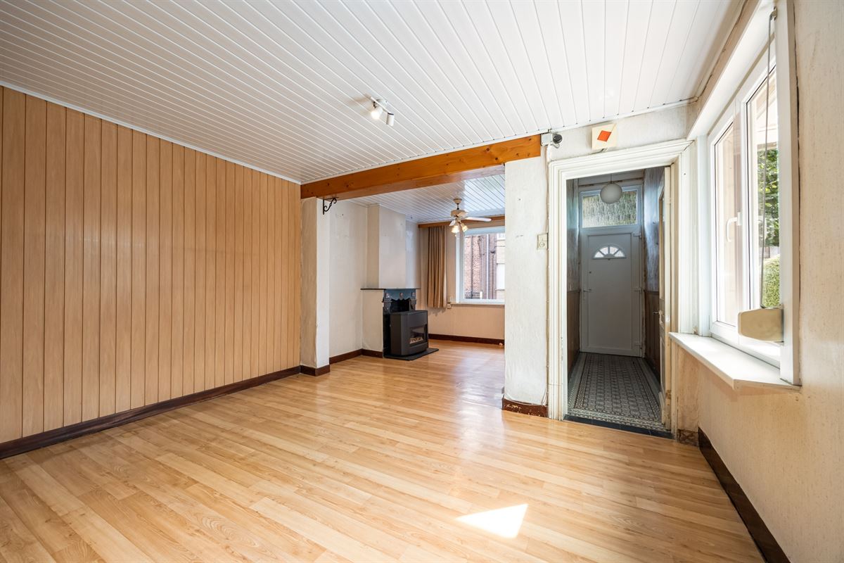 Te renoveren woning met opslagruimte in Mechelen