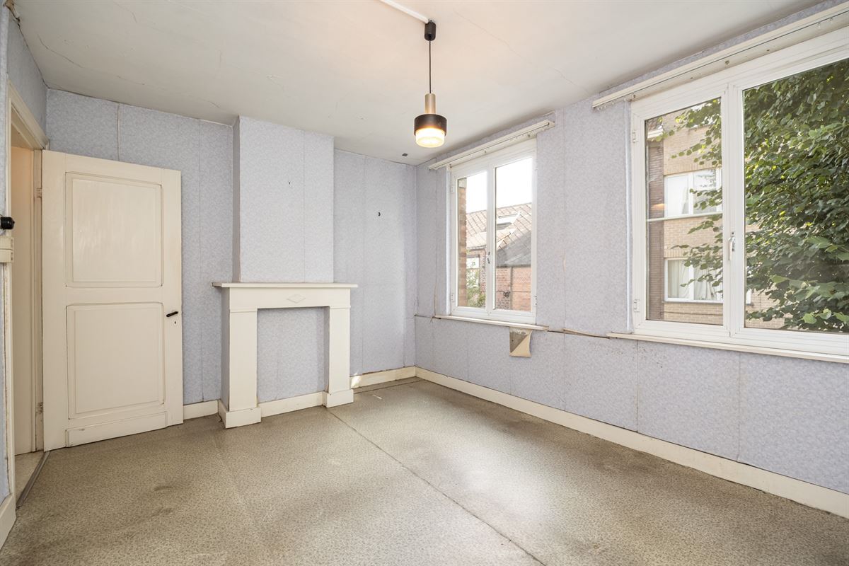 Te renoveren woning met opslagruimte in Mechelen