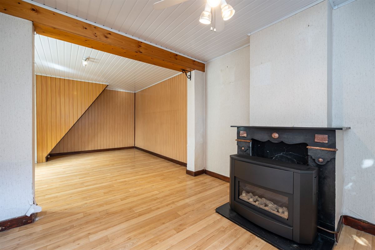 Te renoveren woning met opslagruimte in Mechelen