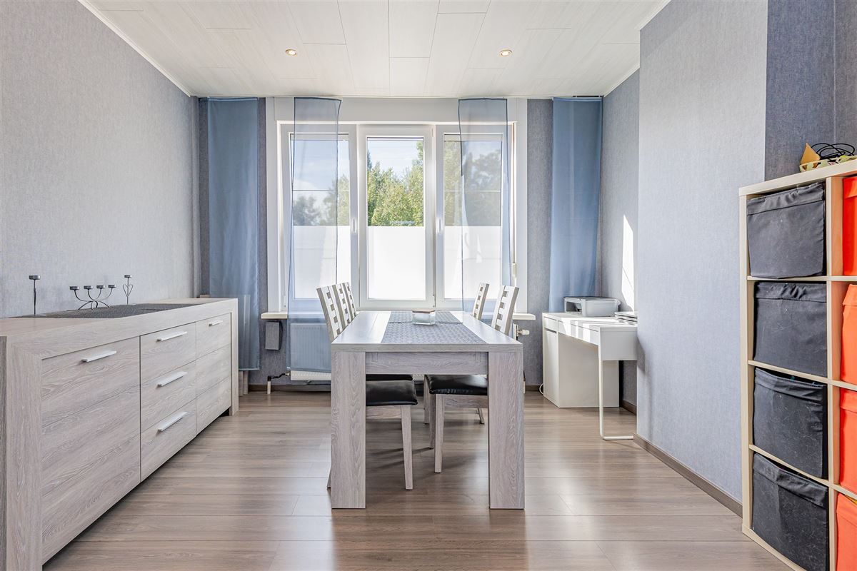 Instapklaar huis 4 slpk, tuin en garage te Ekeren