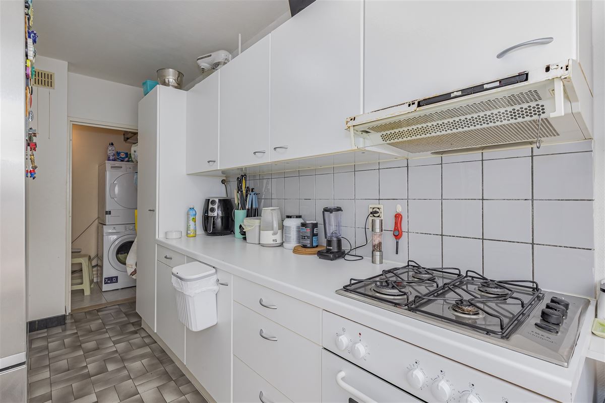 Ruim appartement met 2 slpk + terras te koop in Mortsel