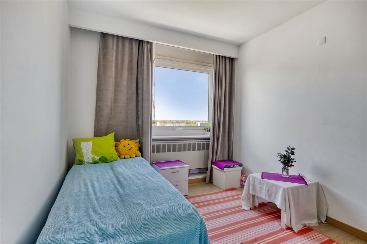 Verhuurd appartement met drie slpk en terras met prachtig uitzicht