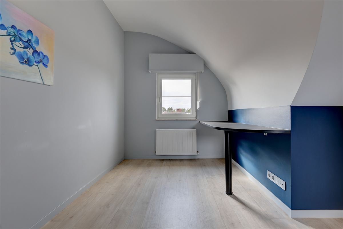 Duplex appartement met 3 slpk, terras en garagebox