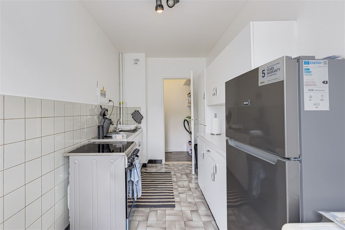 Vergund appartementsgebouw met 3 app en garage in Mortsel
