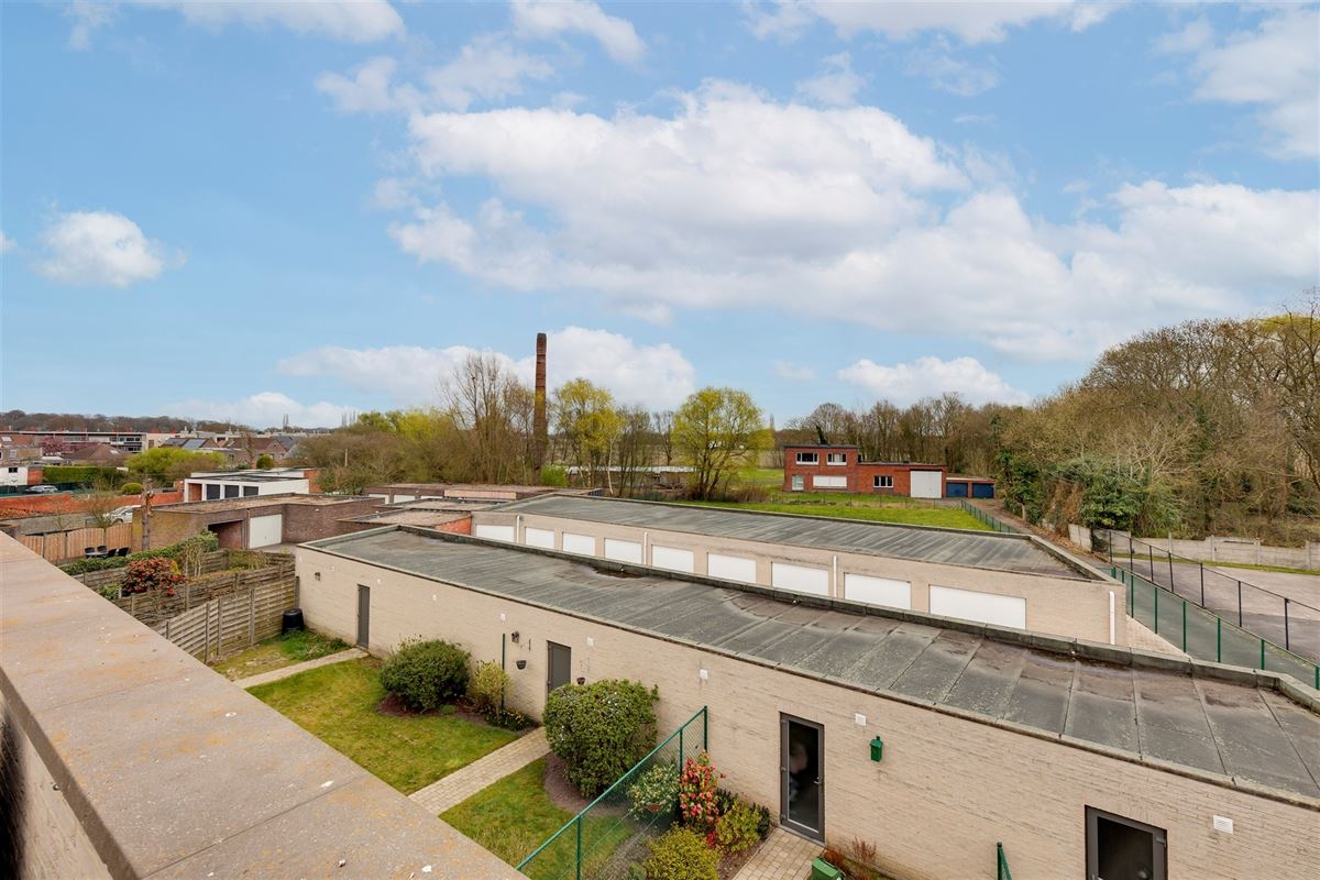 Duplex appartement met 3 slpk, terras en garagebox