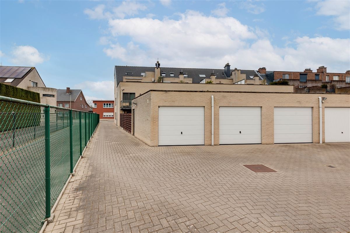 Duplex appartement met 3 slpk, terras en garagebox