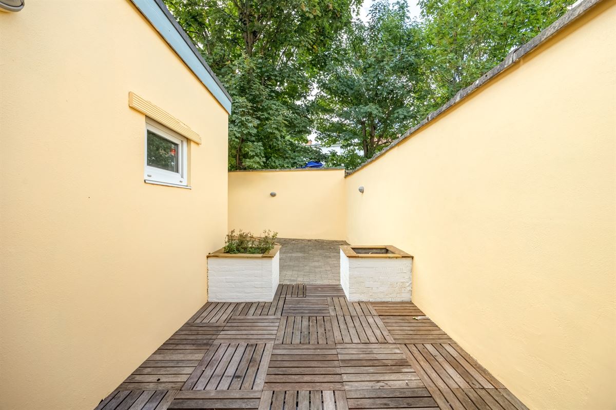 Ruime gezinswoning met vier slaapkamers en tuin