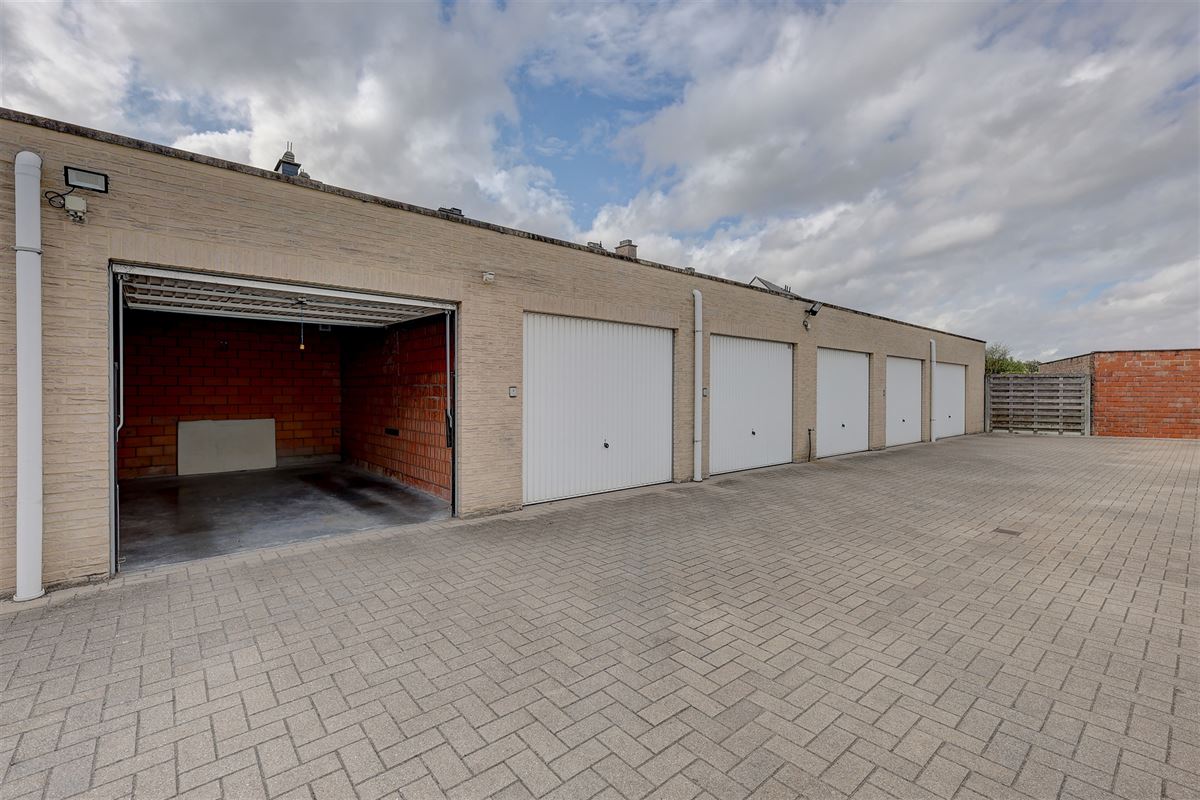 Duplex appartement met 3 slpk, terras en garagebox