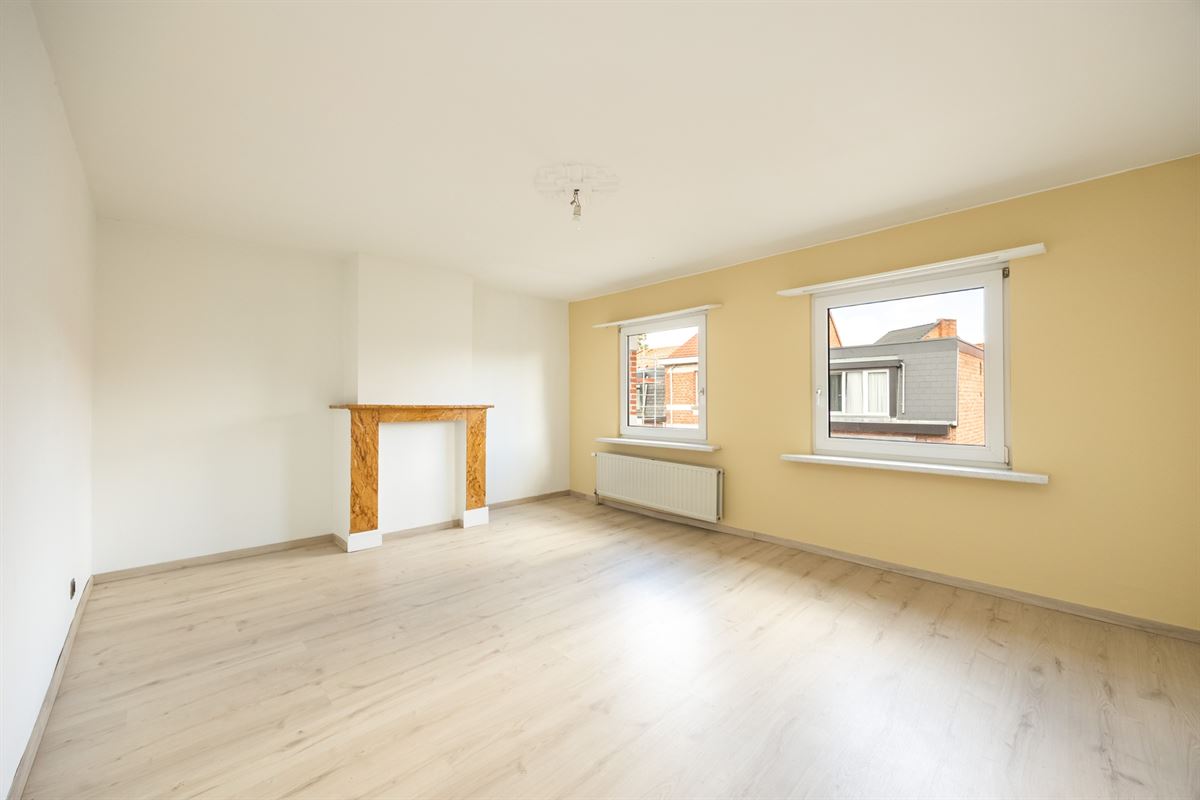Ruime gezinswoning met vier slaapkamers en tuin